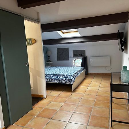 Plan De Cuques T2 Hotel ภายนอก รูปภาพ